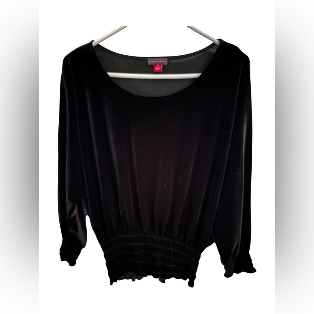 Stretchy Vince Camuto Goth Black Velvet Blouse | Size M